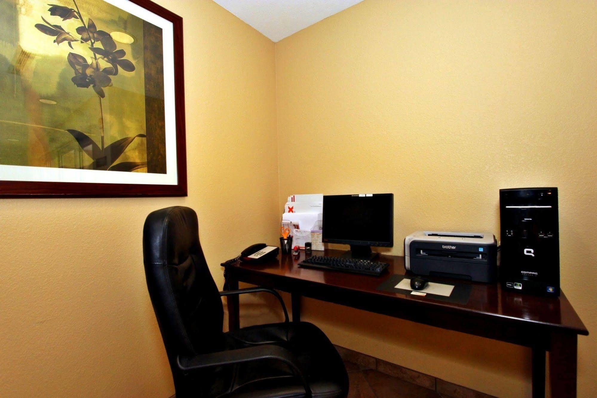 Candlewood Suites Kansas City Airport Luaran gambar